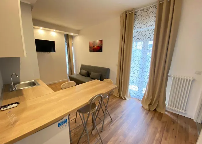 Bed and breakfast Stadium & 4*