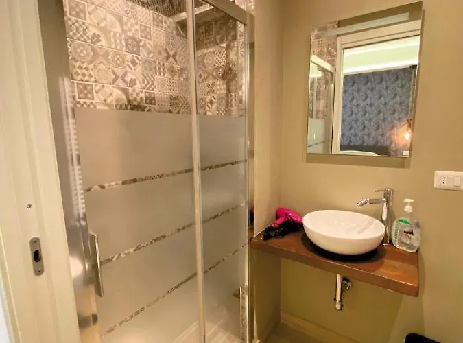 住宿加早餐酒店 Stadium & 4*