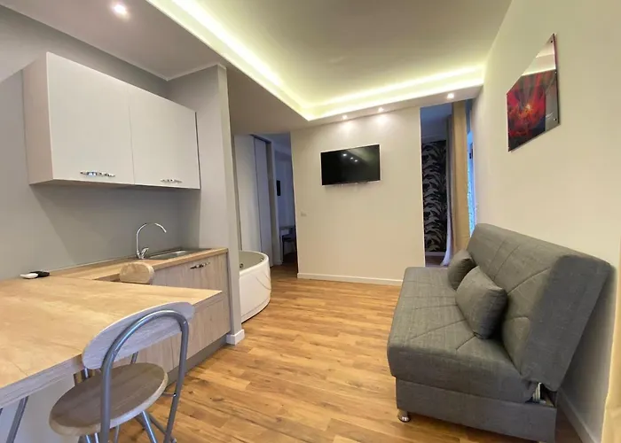 Stadium & 4* 克罗托内